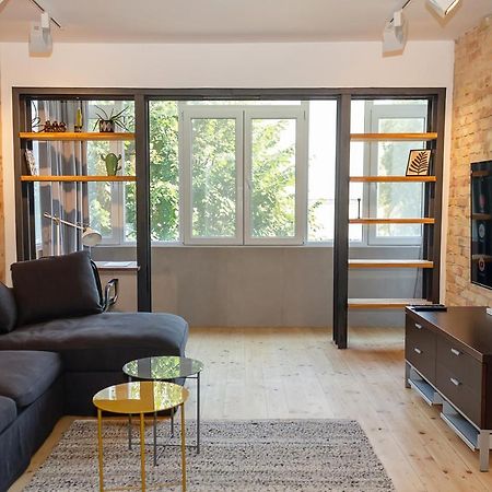 Bright & Spacious 1Bd Apartment With A Charming Balcony By Flat Mаnager ヴァルナ エクステリア 写真